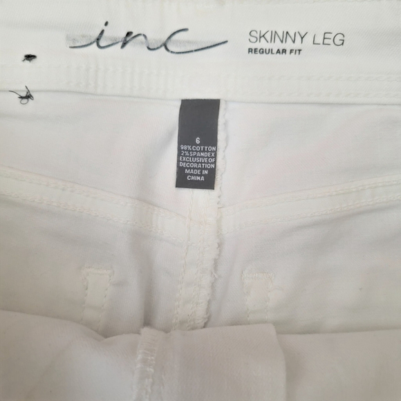 INC Skinny Leg Regular Fit White Jeans Women's Size 6. Waist 32" Inseam 31" NWT - Picture 6 of 10